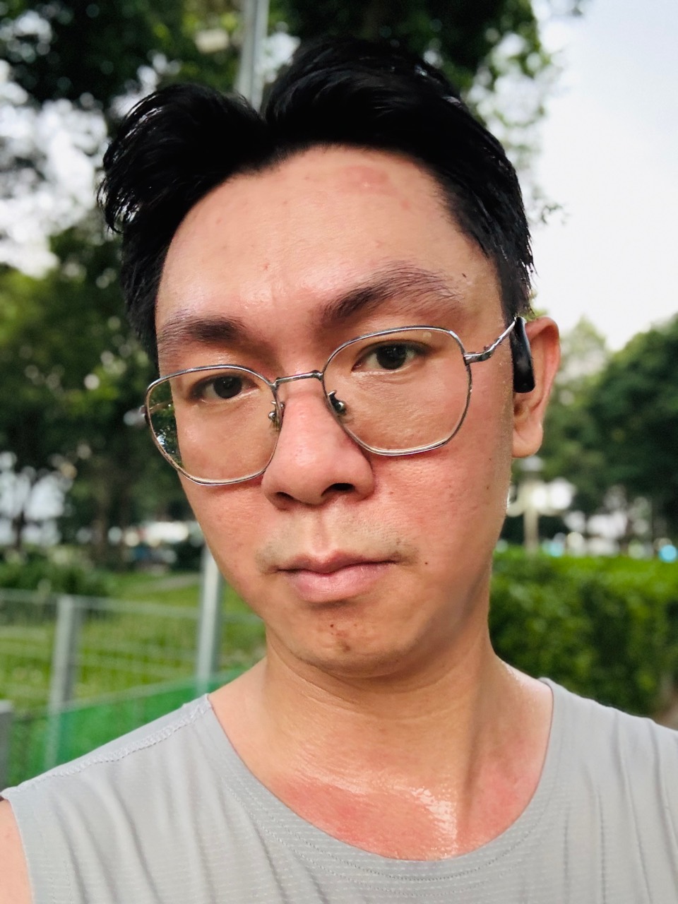 Gương mặt sau buổi chạy bộ ngoài trời ở Quận Tân Phú